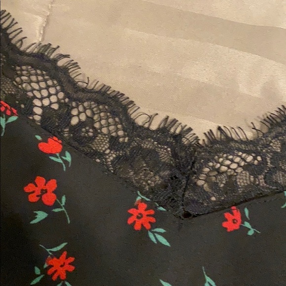 Forever 21 summer top - Picture 3 of 3